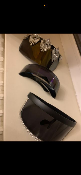 Необвчные очки солнцезащитные