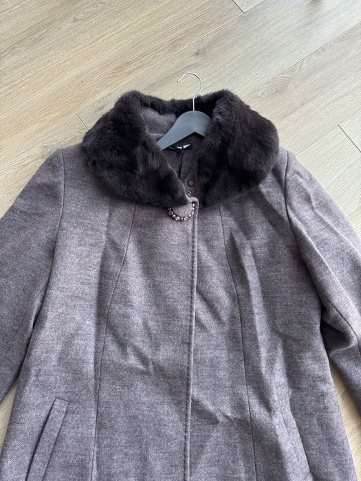 Продам новое пальто