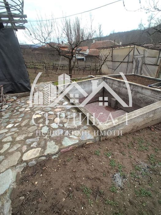 Къща в Кюстендил, област-с.Драгодан