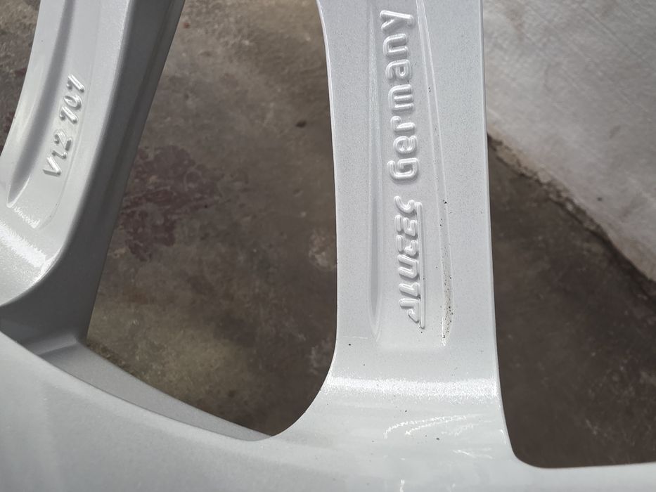 VW, Комплект 17" джанти Autec Valenti със зимни гуми Semperit 215/55 R17 (DOT 2023)