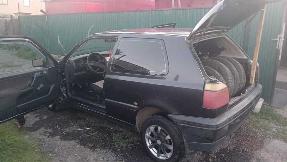 Volkswagen Golf...