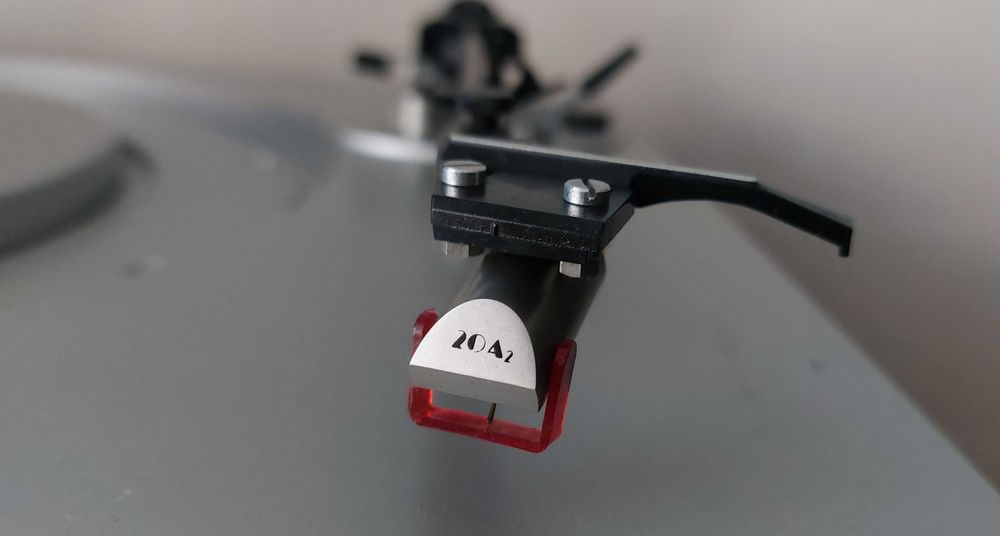 CEC Chuo Denki ST 110 pickup cu doza Dynavector 20 A2