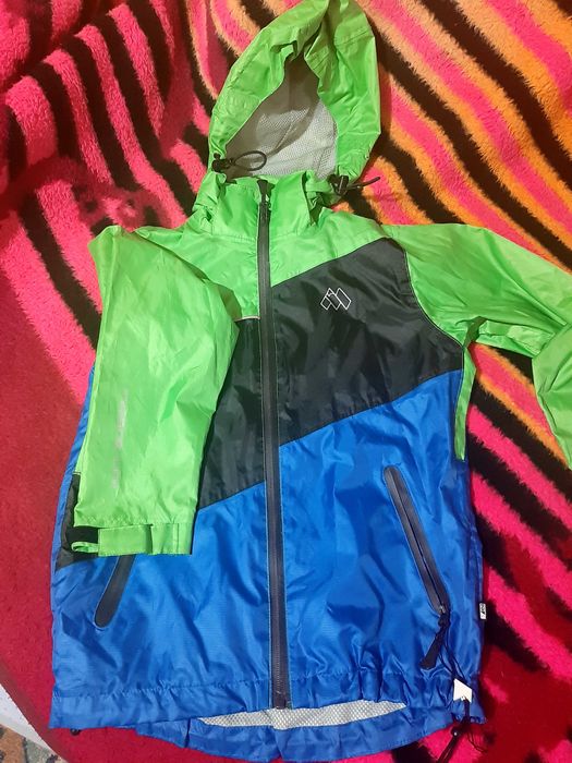 Costum fâș copii, nr 116 varianta putin mai mare, (Norvegia)