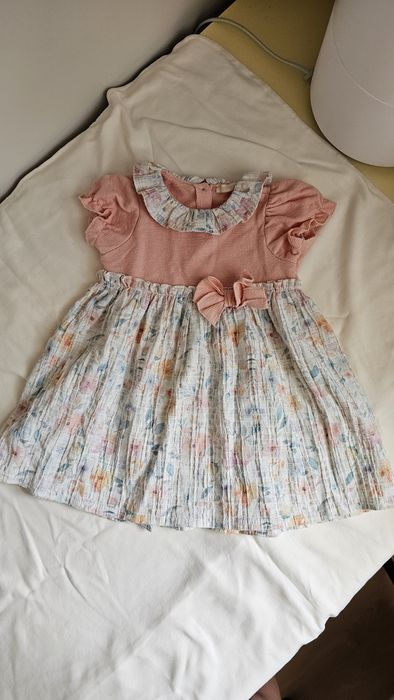 Лот дрешки за момиче 80-86р H&M и други марки