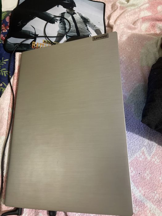 Продам хороший Ноутбук