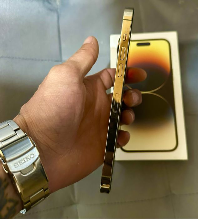 Iphone 14 promax gold