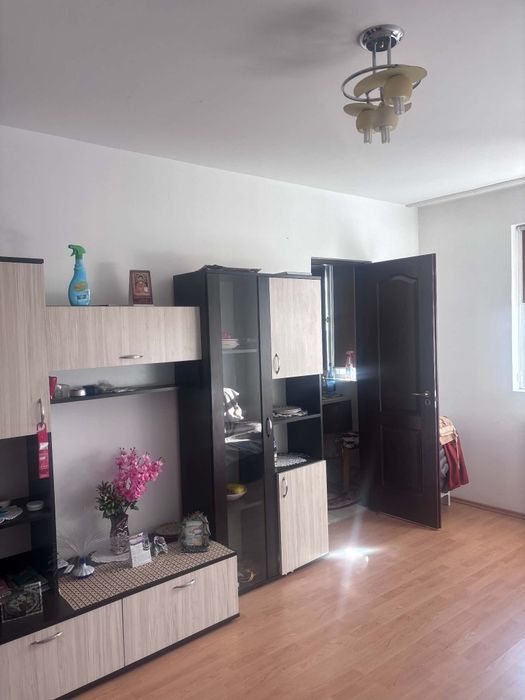 Vănd garsoniera zona ostroveni 30 de mii de euro