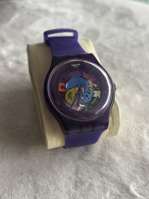 Ретро часовник Swatch Gent Skeleton – Лилав / Прозрачен корпус