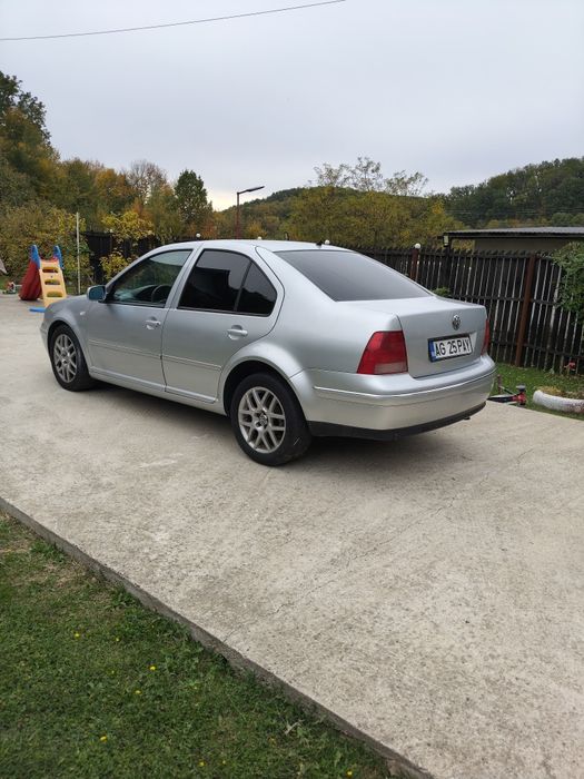 Vând vw bora 1.6 mpi