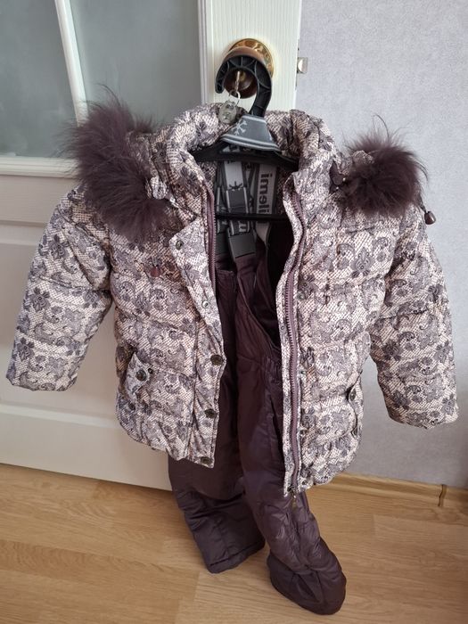 Зимние  пуховики для девочки