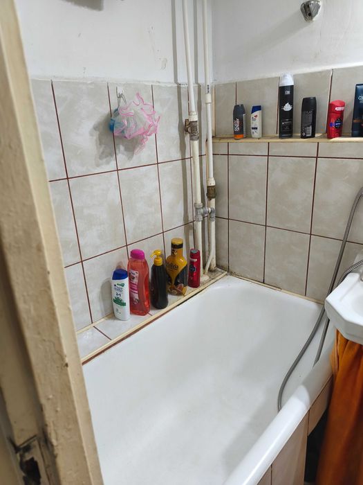 Apartament de vânzare 2 camere Aleea Rogerius