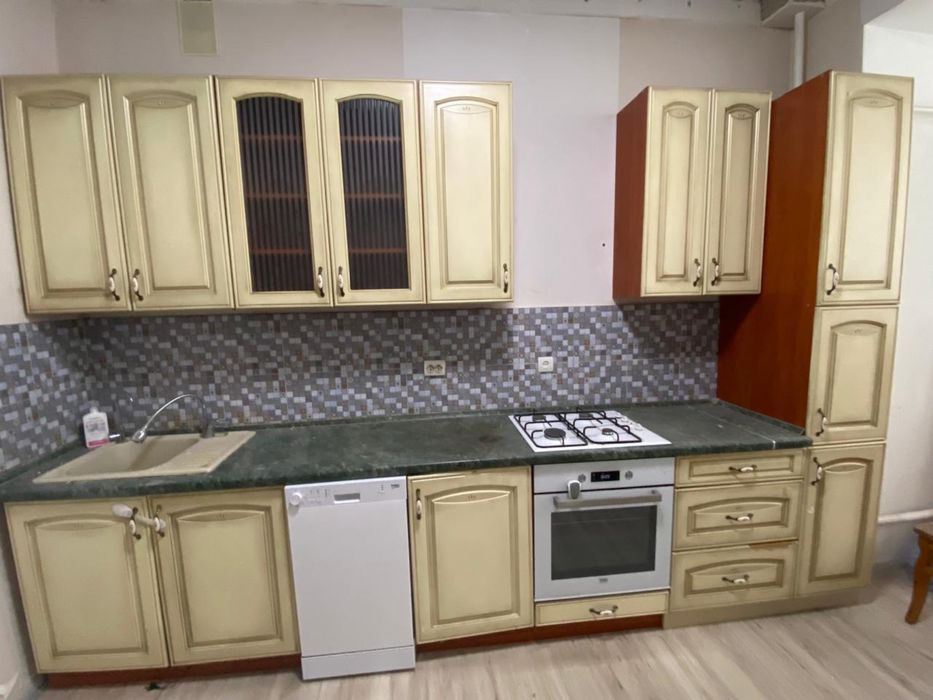 Продам кухонный гарнитур