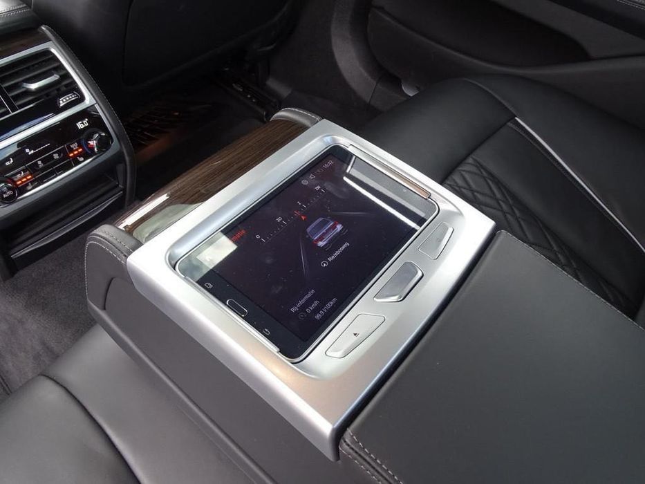 Bmw 745e 2019 400 cp m laser bowers trapa