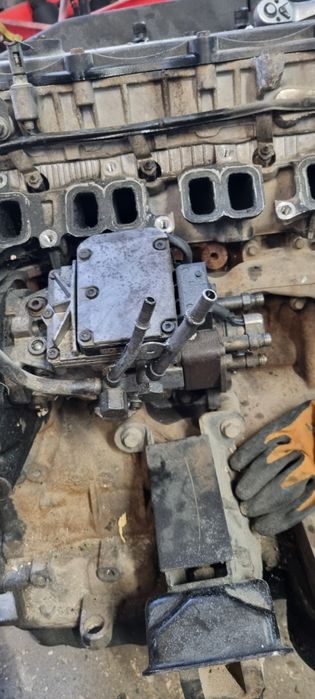 Vând pompa de injectie  ford transit 2.4tdi an 2003