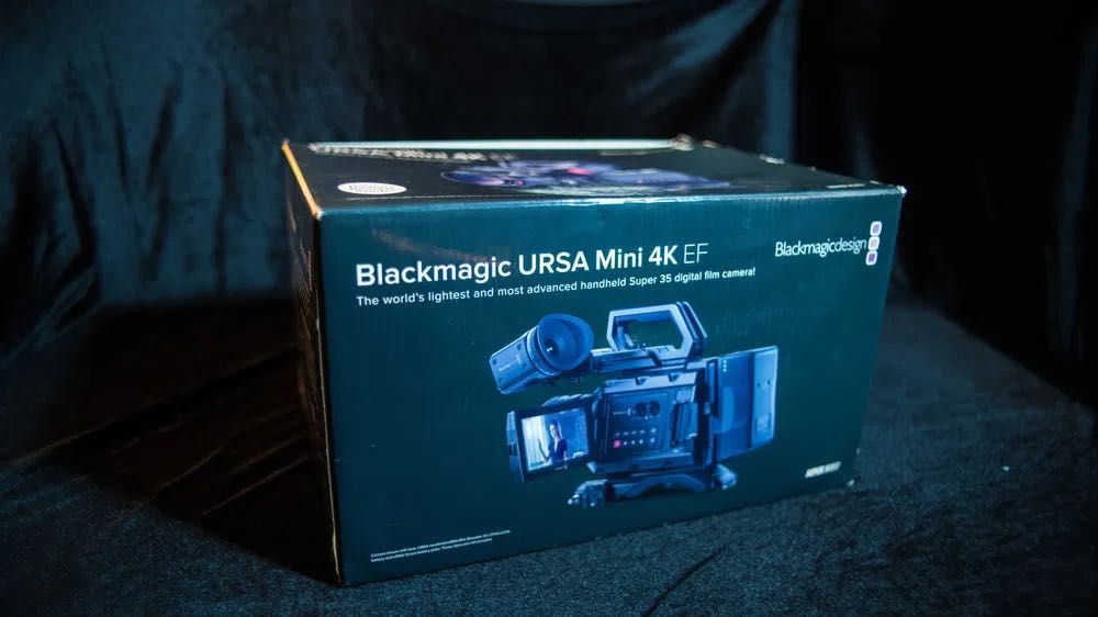 Видеокамера Blackmagic ursa mini 4k в комплектации