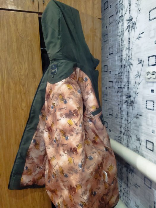 Продам куртку...