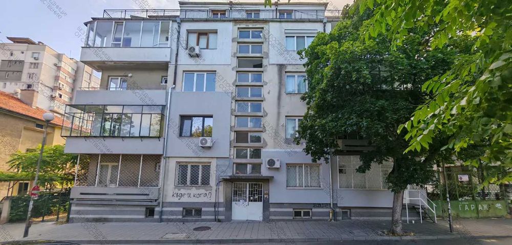 Продава се Четиристаен апартамент в Варна, Спортна зала - 115 кв.м за 2953 €/кв.м - Снимка #13