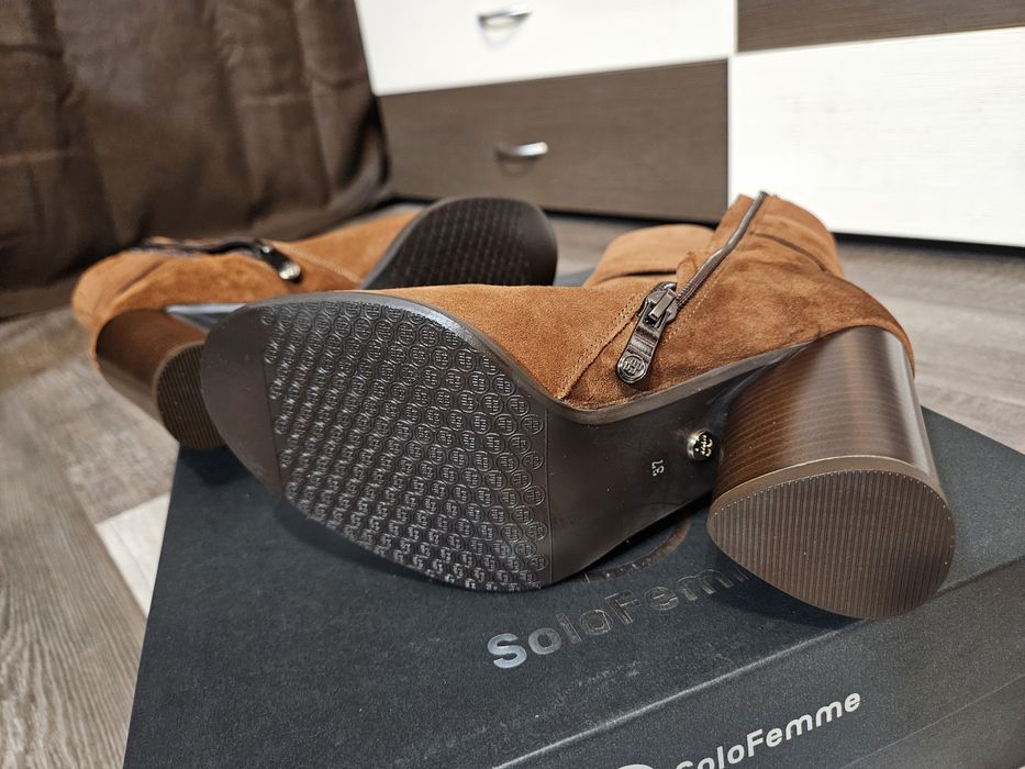 Botine piele întoarsă - "Solo Femme"