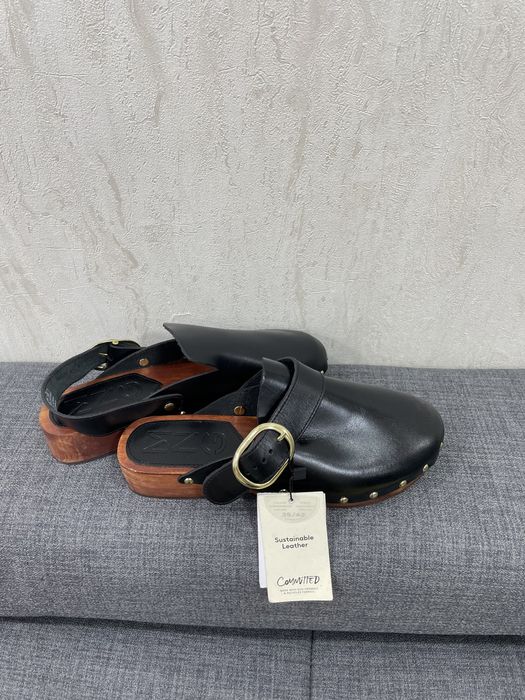 Новые кожаные сабо Mango