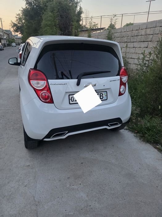 Chevrolet Spark 2015 yil