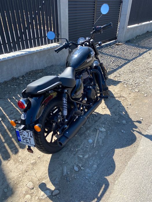 Vând motocicletă Royal Enfield meteor 350