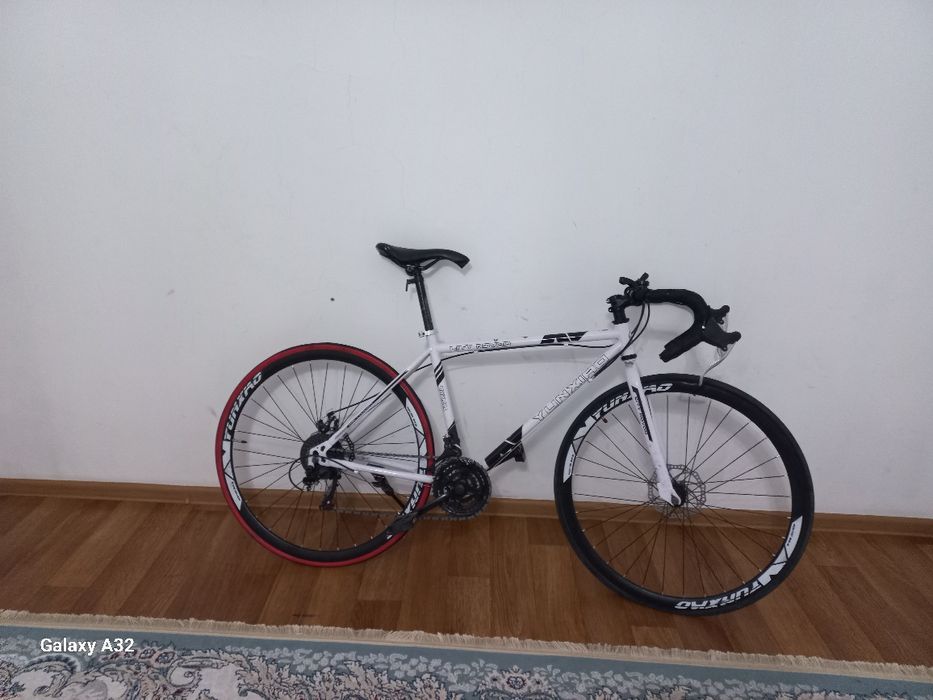 Шоссейный велосипед. обмен