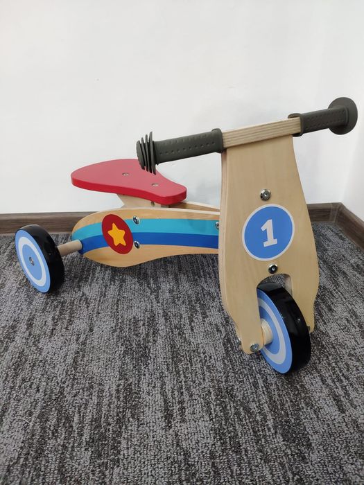 Tricicleta de lemn