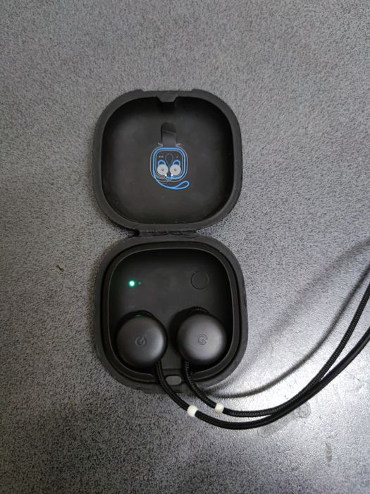 Căști Bluetooth Google