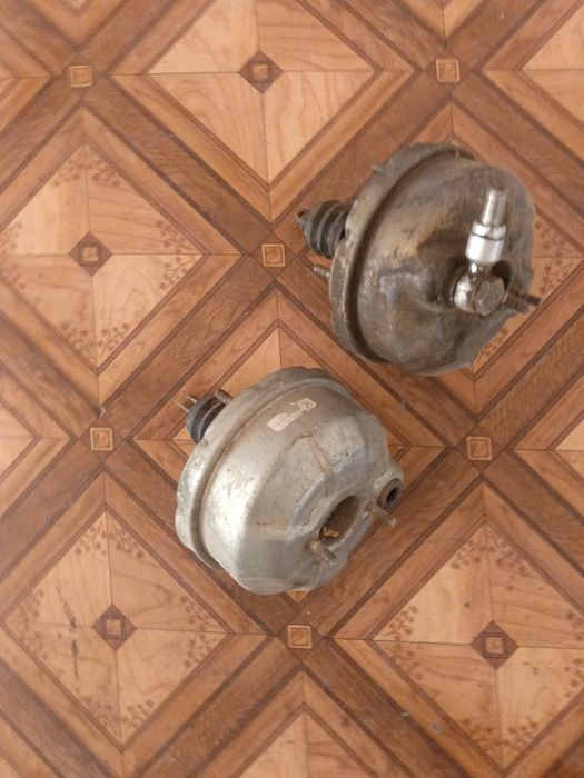 усилитель тормозов (вут) и главным тормозным цилиндром (ГТЦ).