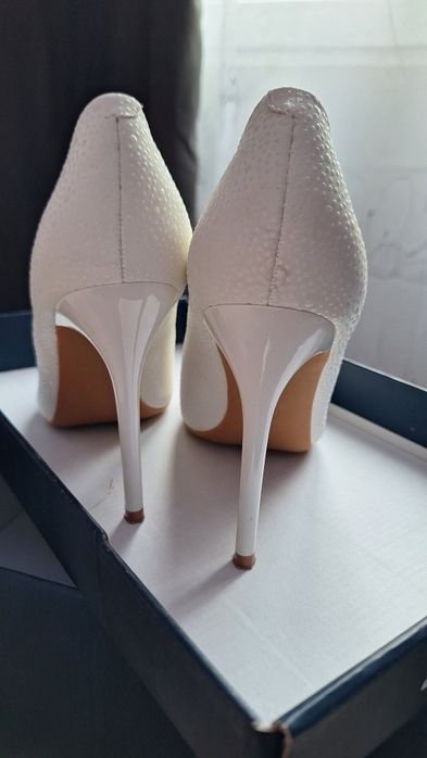 Елегантни обувки