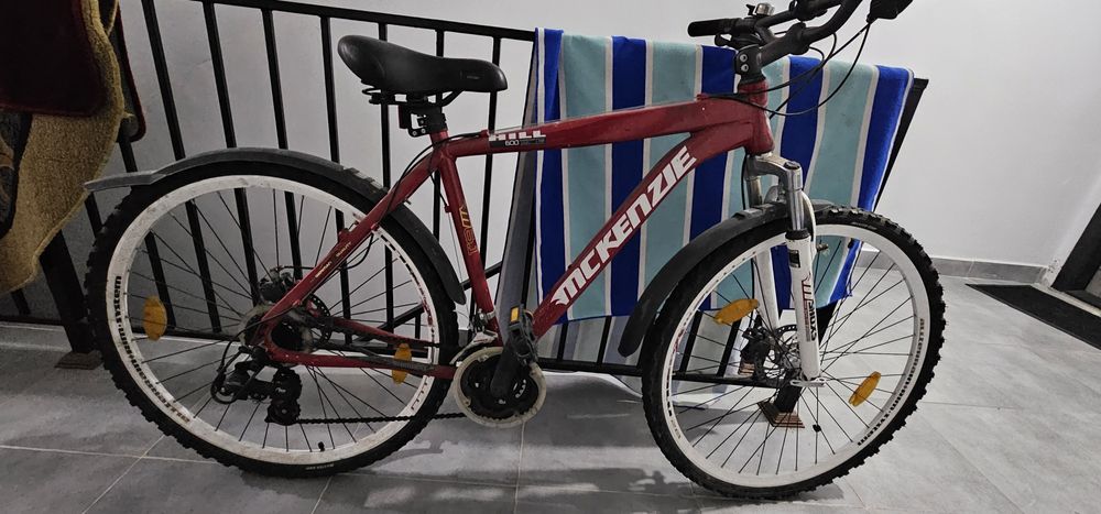 Bicicleta mckenzie hill 600 roți 28'