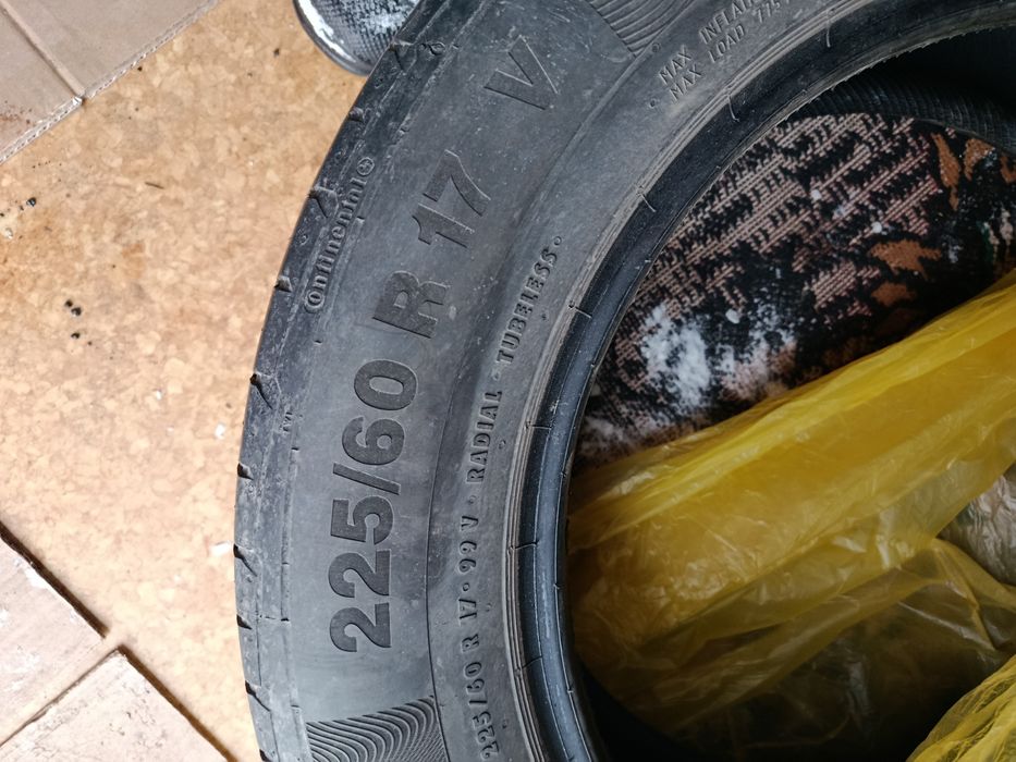 Шины на 17 продам