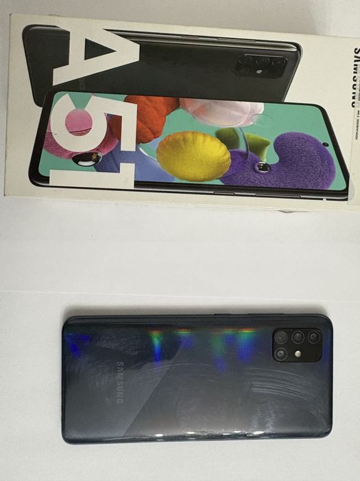 Продам Samsung Galaxy A51, 64 ГБ, тёмно-синий