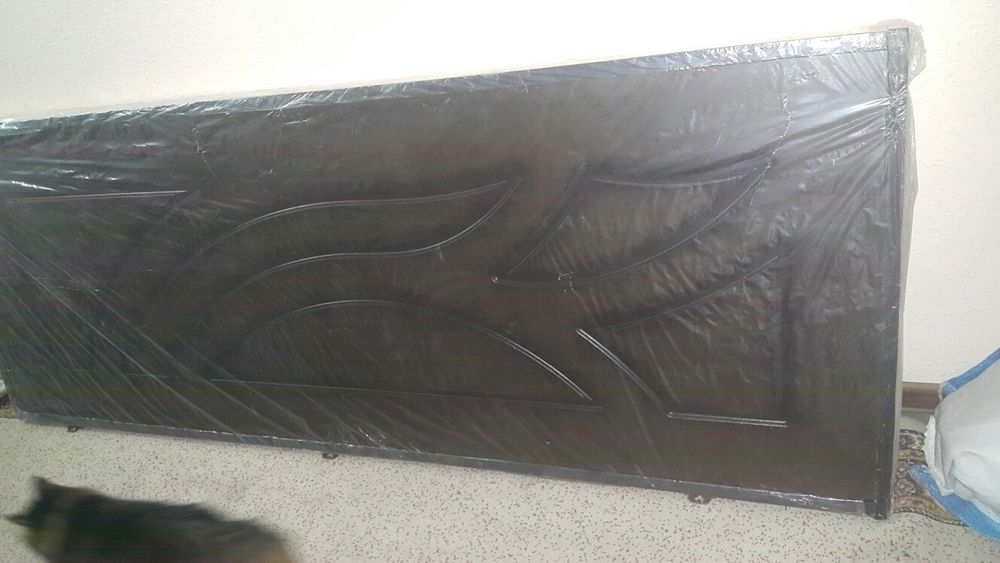 Дверь межкомнатная с коробкой новая