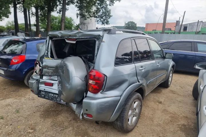 plansa de bord kit airbaguri bara fata armatura capota grila trager calandru far stanga dreapta toyota rav 4  CA facelift motor 2.0 d-4d 116cp  1cd-ftv dezmembrez dezmembrari