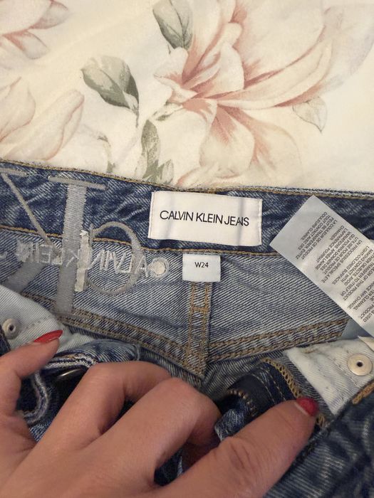 Дънкова пола Calvin Klein,добро състояние