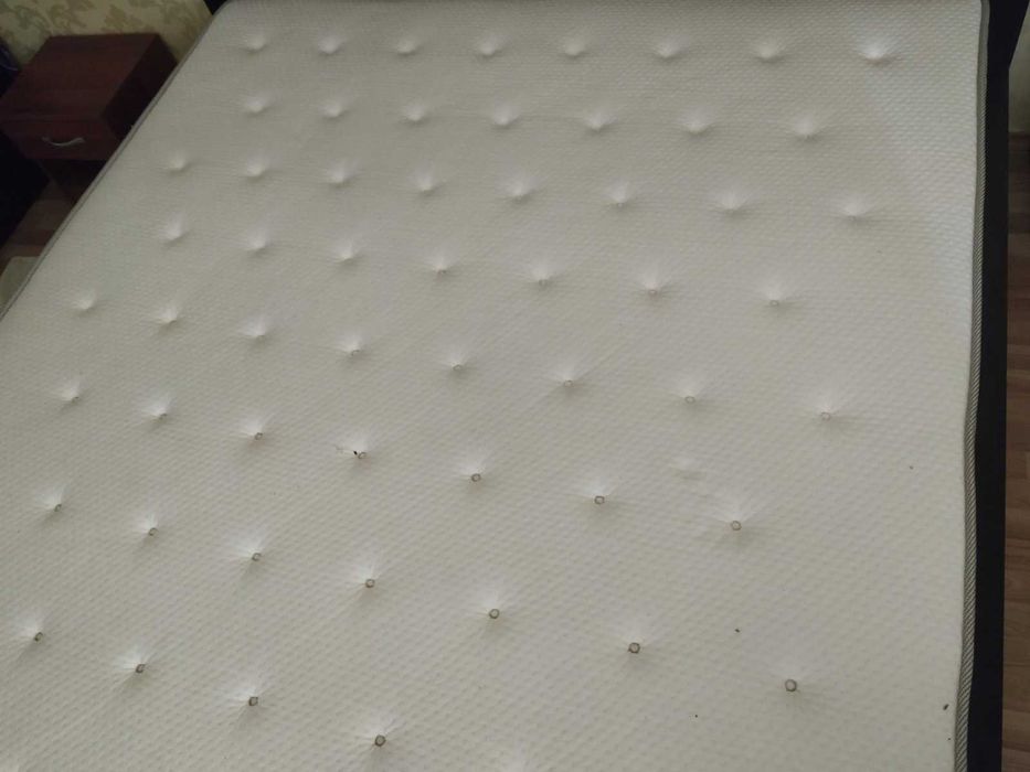 Двойно легло ИКЕА ,високо с две отделения