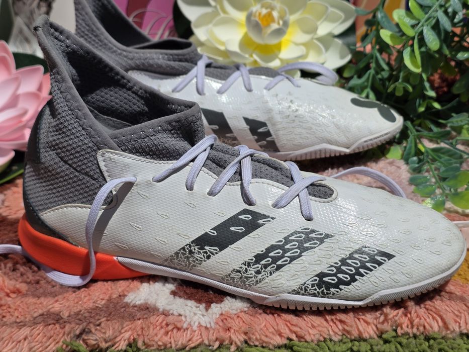 Adidas Predator спортни обувки N38