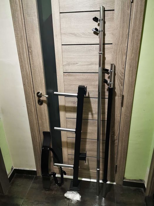 Продавам фитнес лостове,стока за тежести и бицепс опора