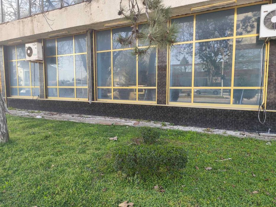 Продава се Магазин в Генерал Тошево - 325 кв.м за 1000 €/кв.м - Снимка #2