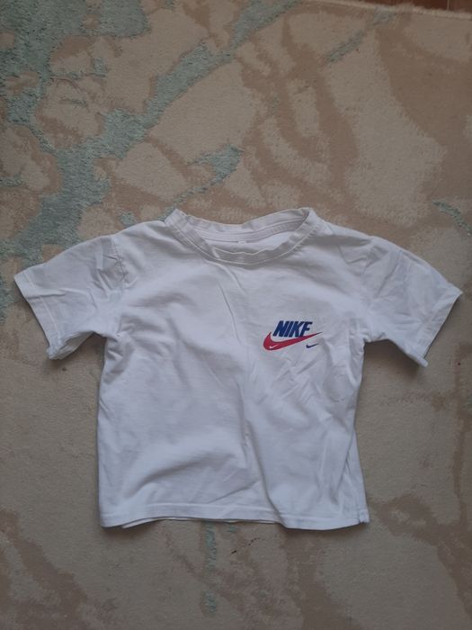 Продам детские вещи