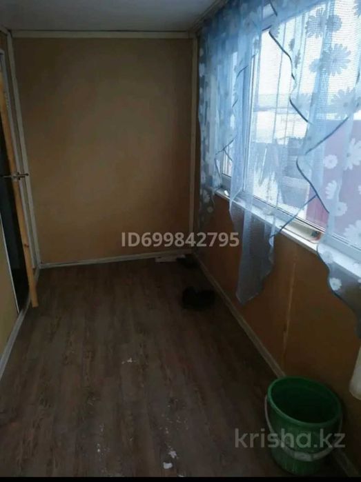 Продам дом полублагоустроенный