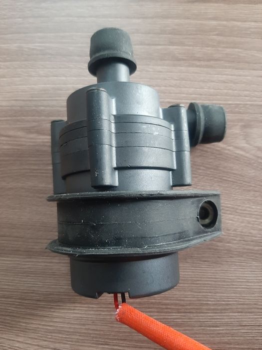 Водянной насос безсщеточный