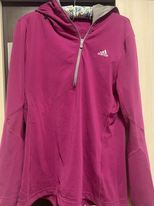 Оригинална тениска и суичер Адидас