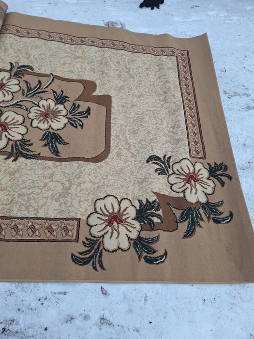 Продам ковёр 2×3