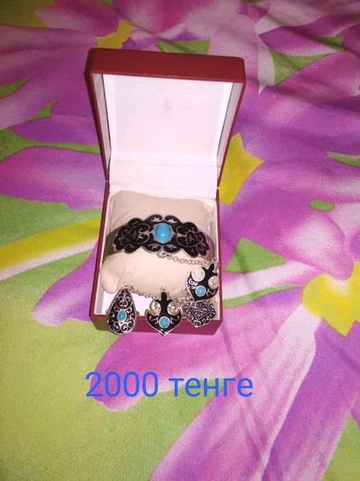 Продам браслет, духи, бижутерия, повязку