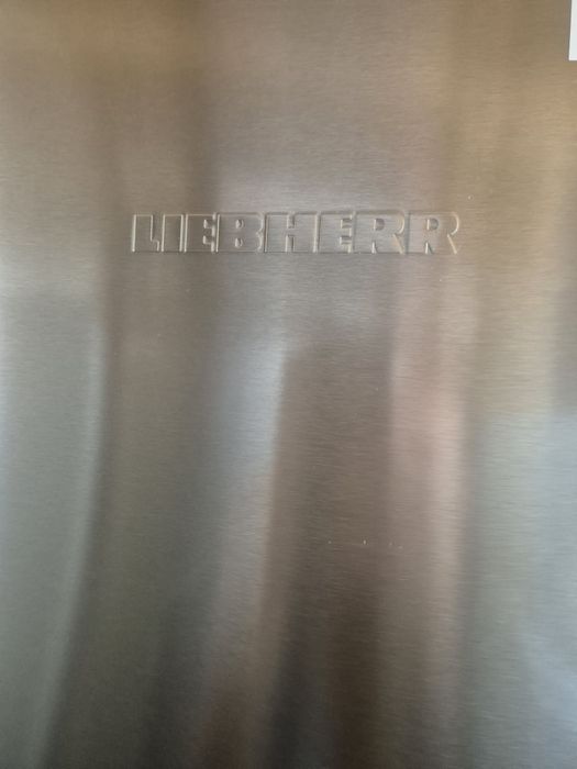 Хладилник с фризер Либхер 200/60/60 гаранция 12м