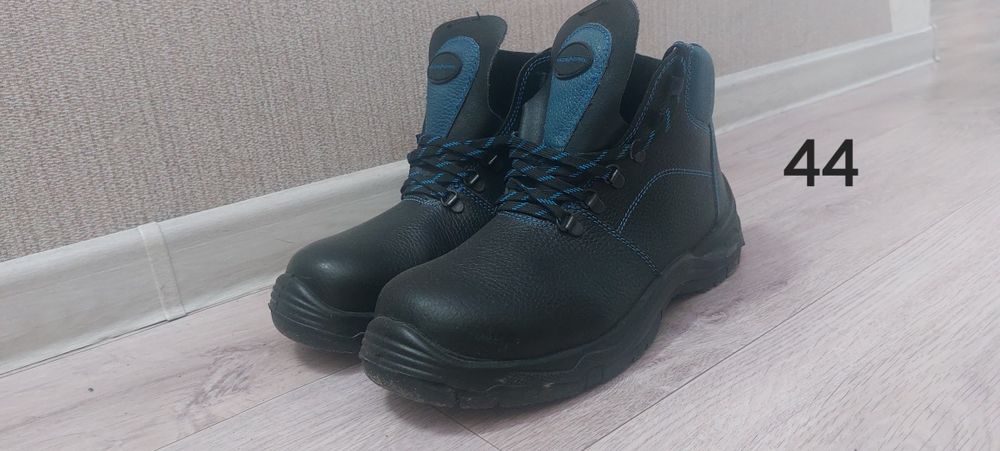 Раб.ботинки .размеры -43,44