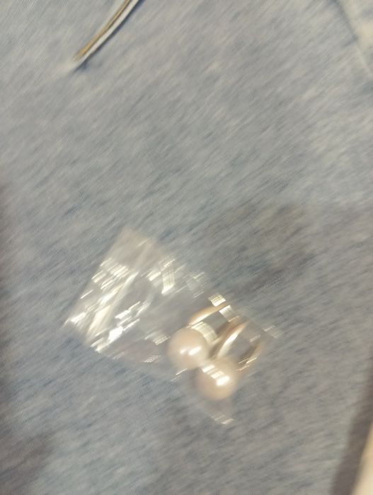 лота 10  лв дънки и блузка