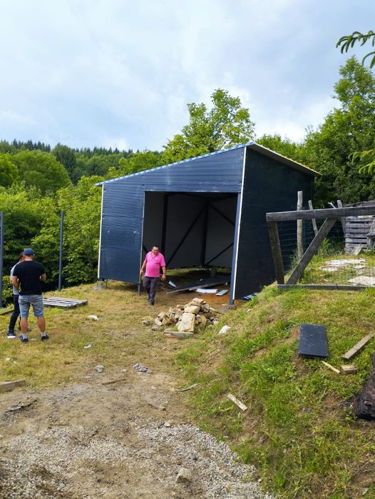 hale și structuri metalice